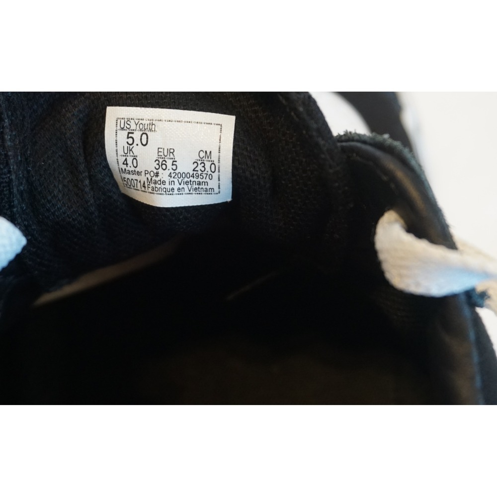 Vans Ward Black White Suede Canvas Low Top Skate Shoes Kids Youth 5.0 - Picture 7 of 7
